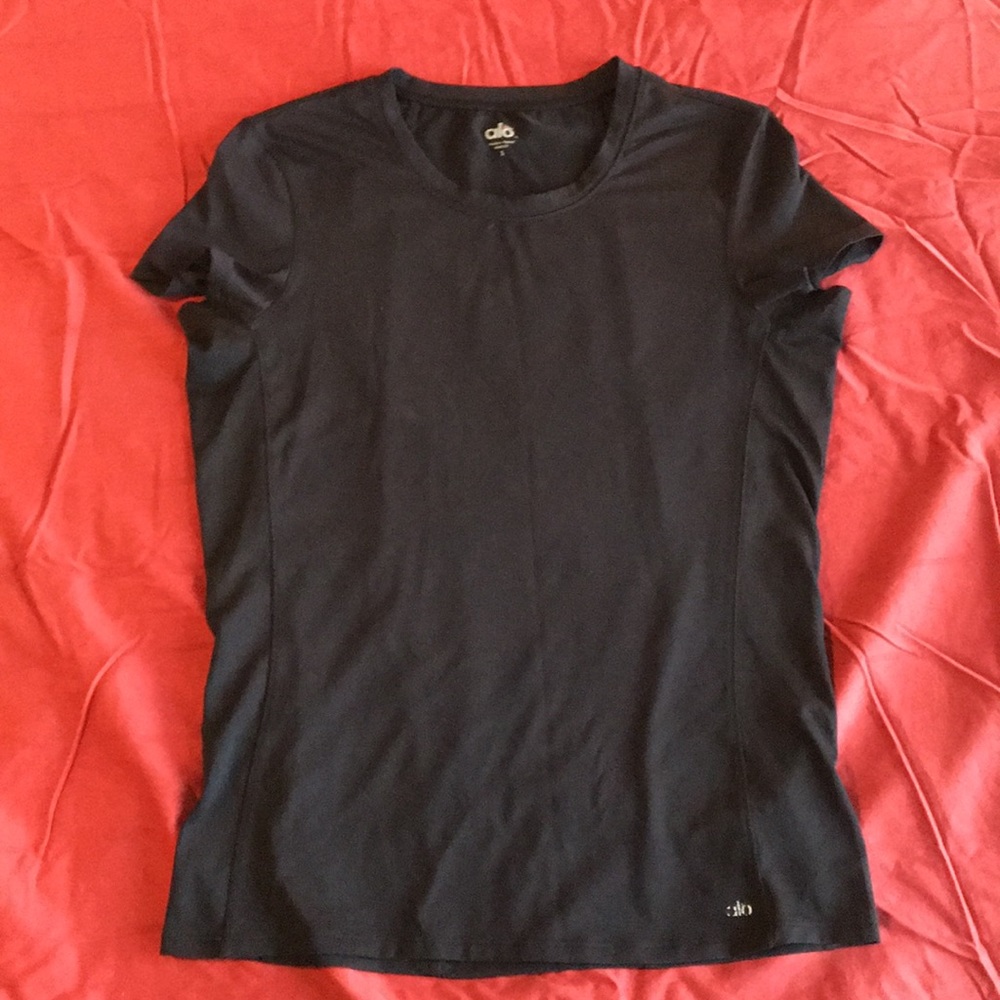 Alo Black workout t-shirt